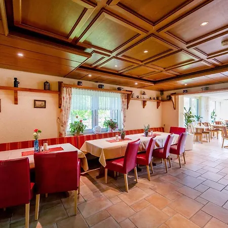 Waldesblick, Hotel-restaurant Hotell