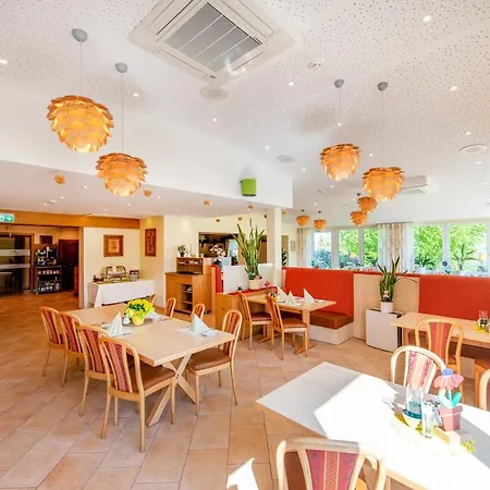 Waldesblick, Hotel-restaurant Hotell