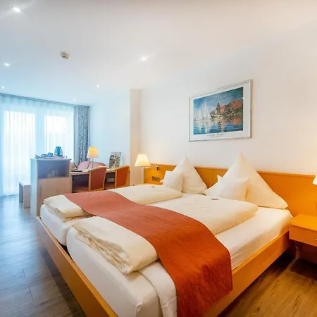 Waldesblick, Hotel-restaurant Hotell 4*
