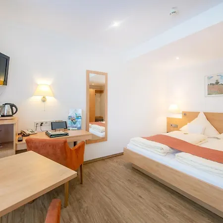 Hotel Waldesblick, Hotel-restaurant Lahr (Hunsruck)