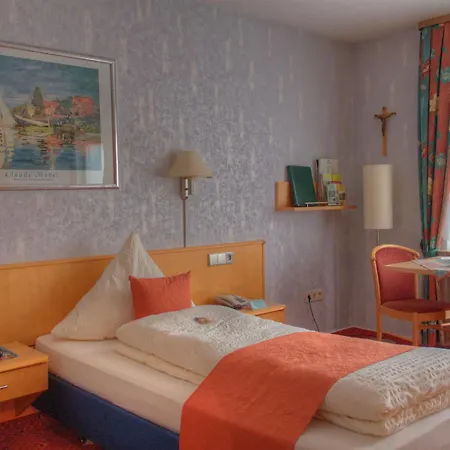 Waldesblick, Hotel-restaurant Hotel Lahr (Hunsruck)