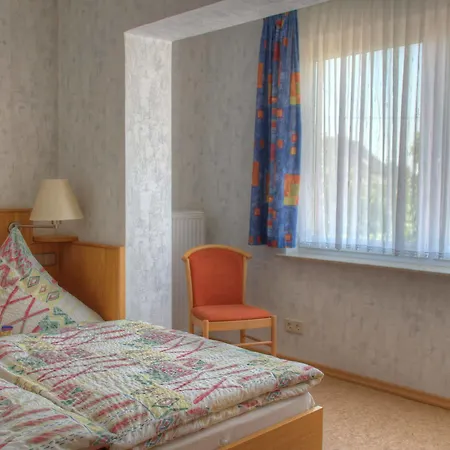 Waldesblick, Hotel-restaurant Hotell Lahr (Hunsruck)