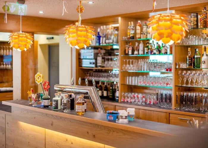 Waldesblick, Hotel-restaurant Otel 4*