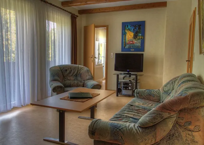 Waldesblick, Hotel-restaurant Hotel 4*